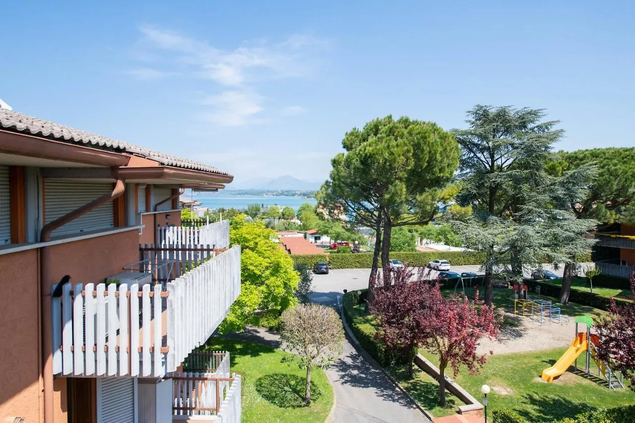 Apartment Appartamenti Francesco E Luisa Peschiera del Garda Italy