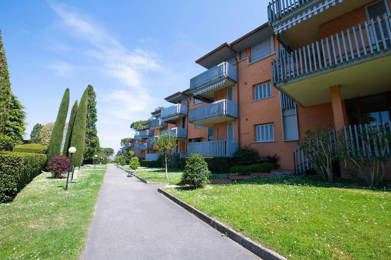 Appartamenti Francesco E Luisa Peschiera del Garda Apartment